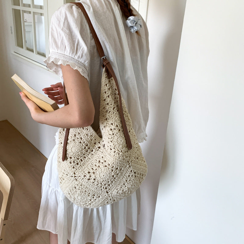 Women's Hollowed Big Trendy Summer Seaside Vacation Beach Tote Bags