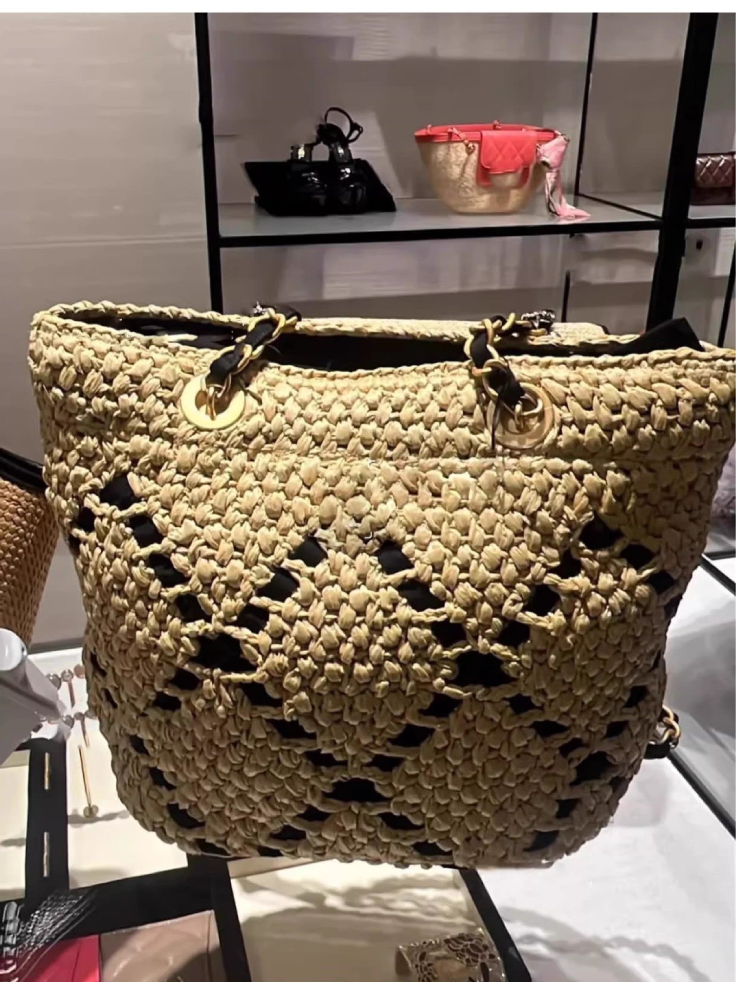 Women's Hand-woven Straw Classic Style Beach Underarm Women's Shoulder Bag
