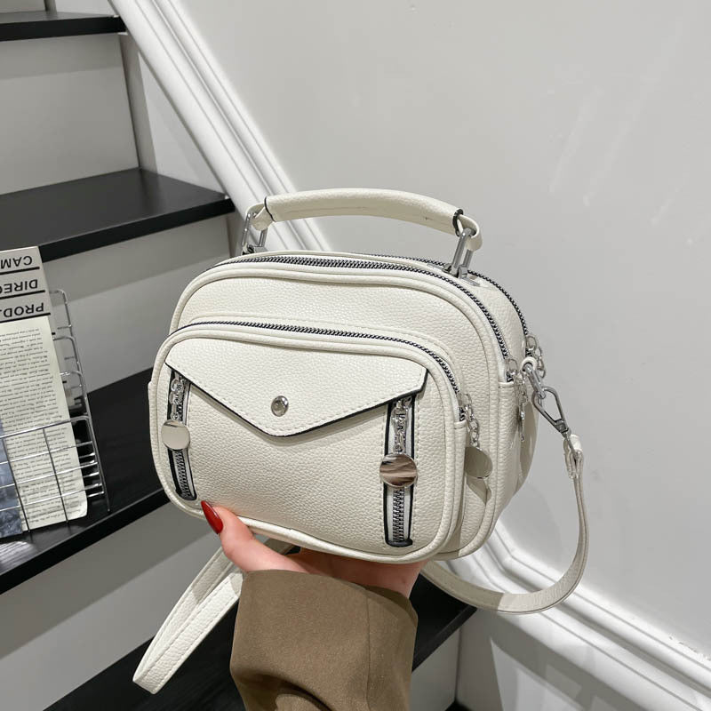 Charming Women's High-grade Commuter Large Capacity Bags