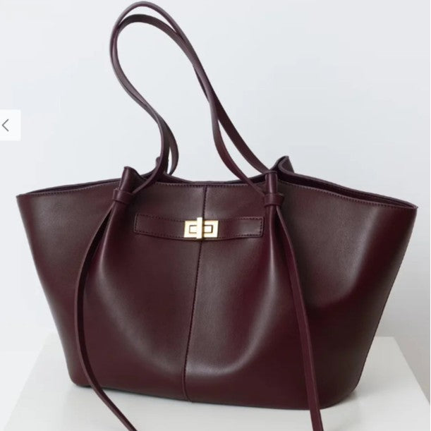 Comfortable Stylish Dumpling Vintage High Street Tote Bag