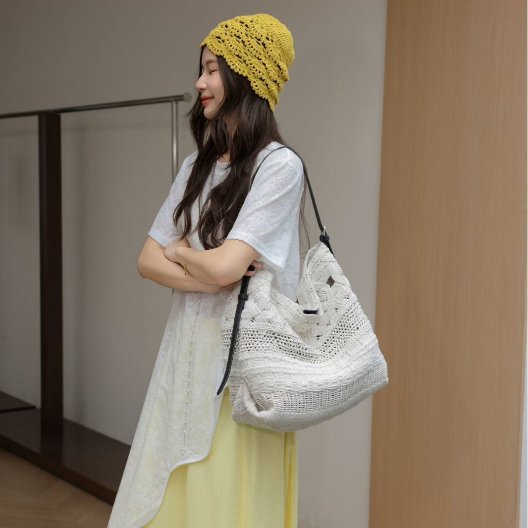 Women's Beach Woven Straw Single Knitted Summer Texture Large Capacity Women's Shoulder Bag