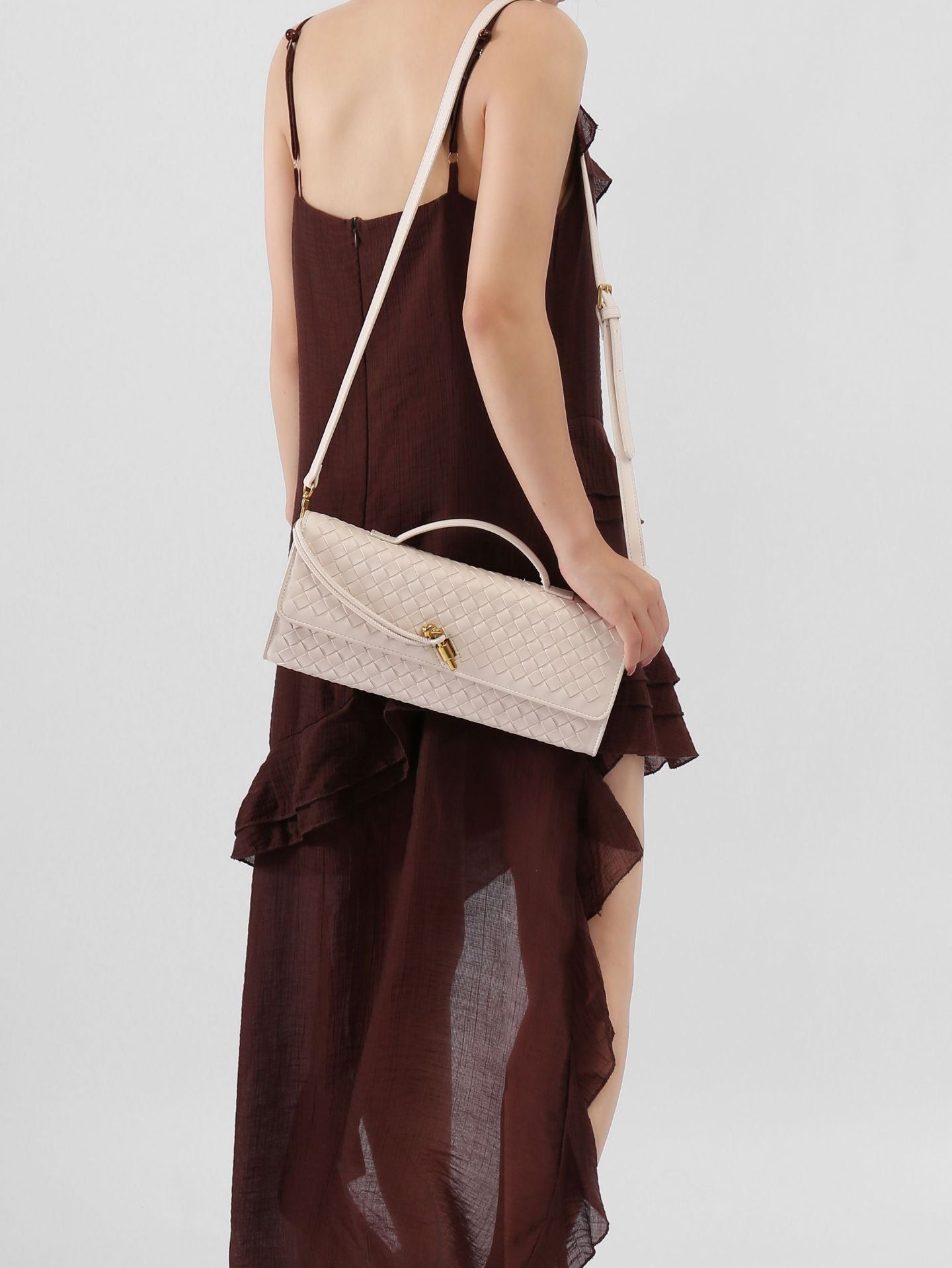 Women's Hand-held Woven Baguette Horizontal Dinner Hand-woven Fashion Women's Handbag