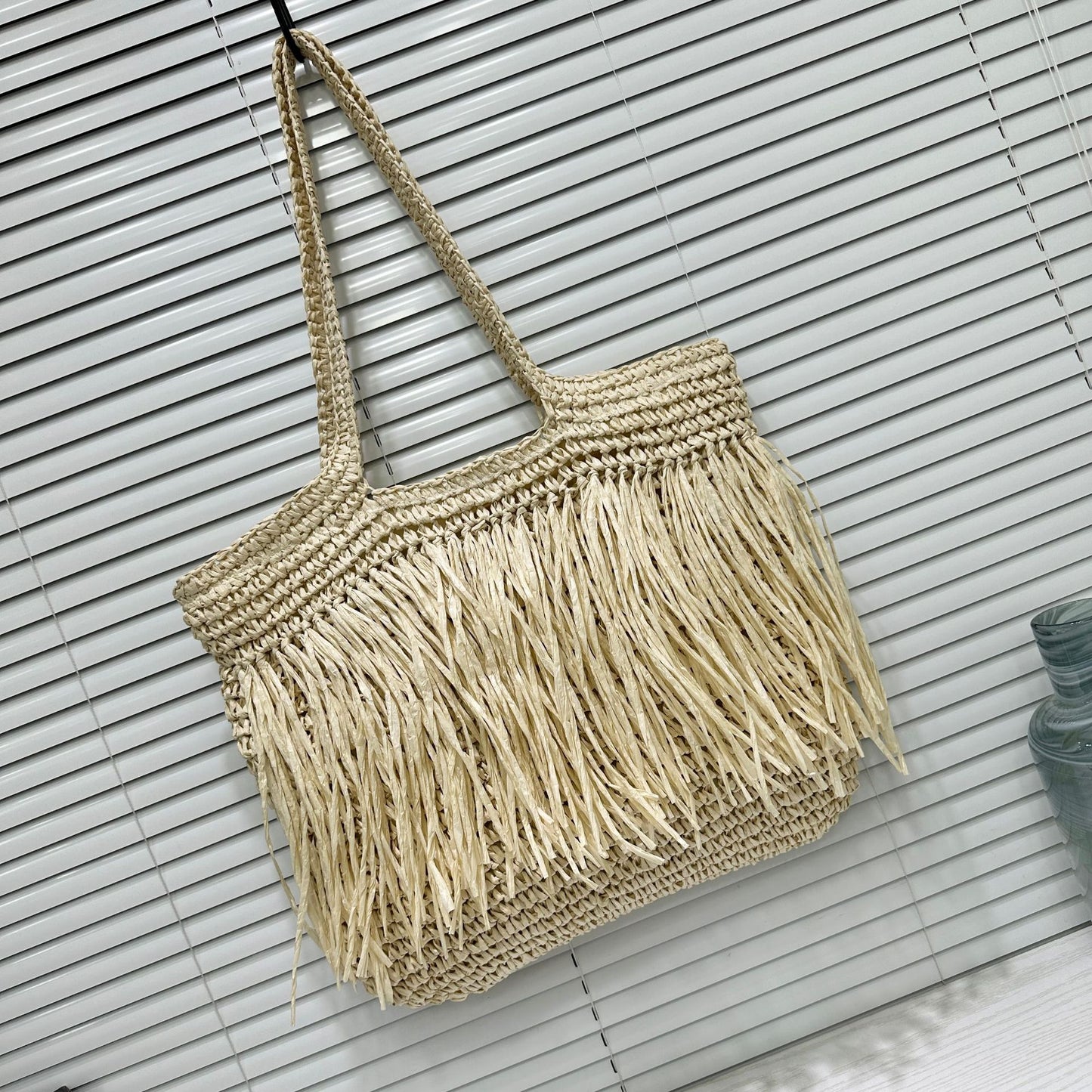 Summer Large Straw Vacation Style Woven Tassel Women's Shoulder Bag