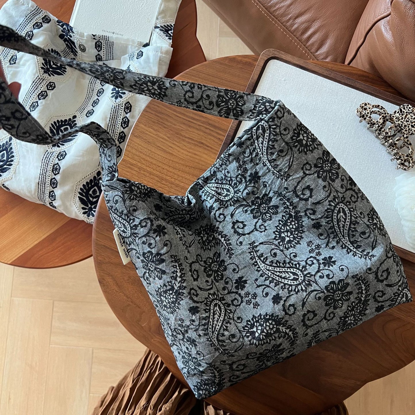 Cloth Cotton Linen Embroidered Female Artistic Retro Minority Ethnic Underarm Bag