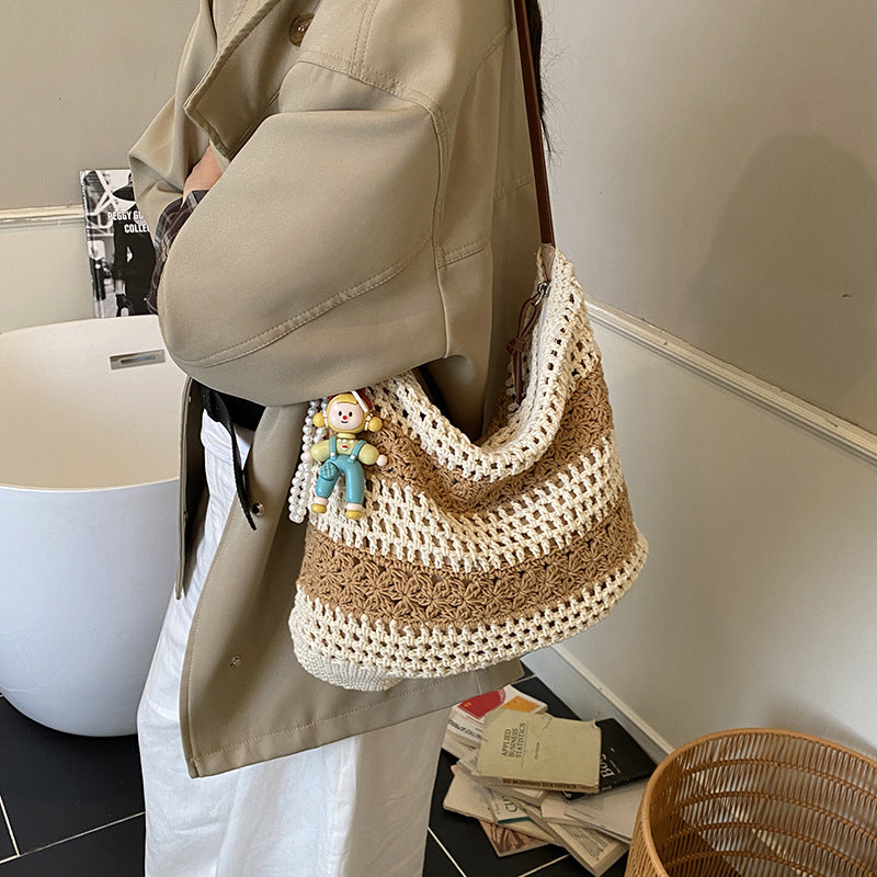 Women's Straw Woven Large Capacity Crocheted Commuter Underarm High-grade Bags