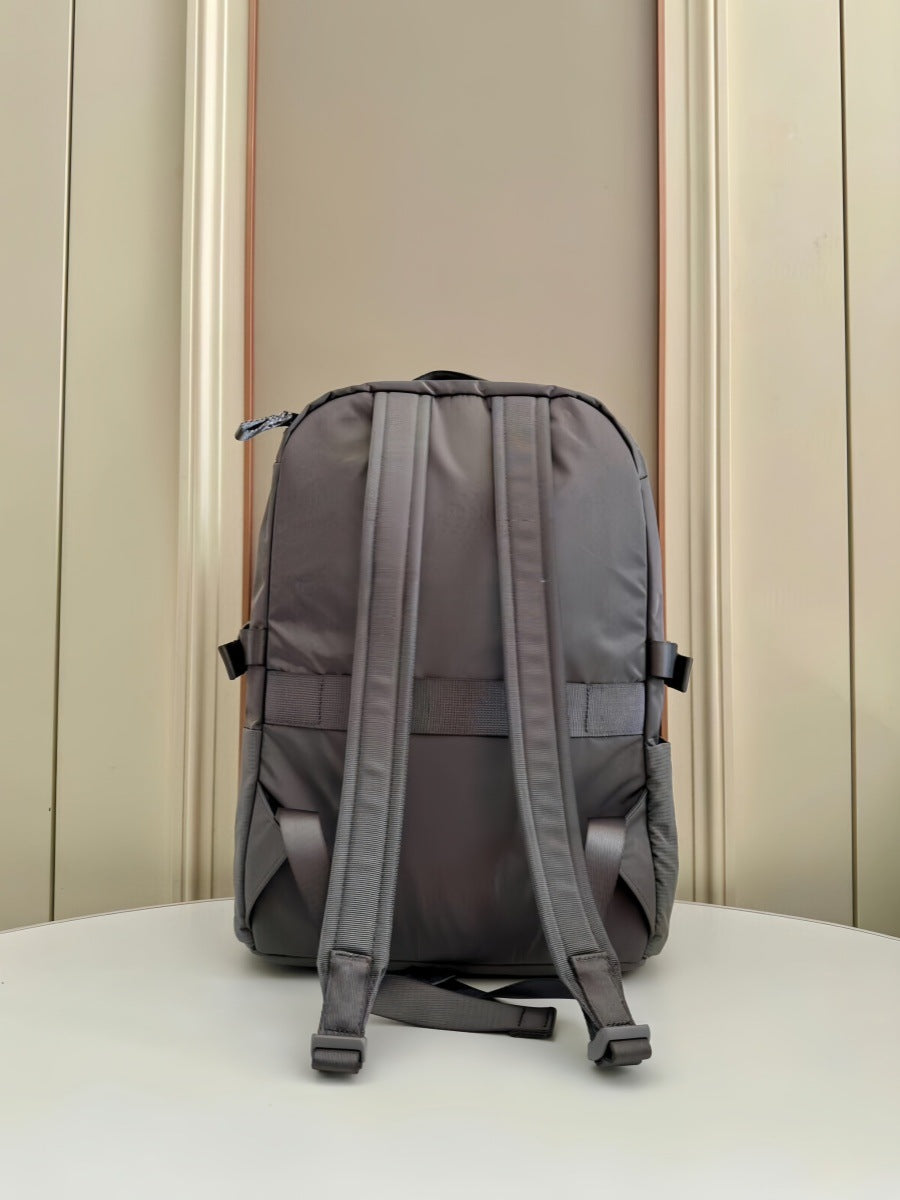 Stylish Glamorous Waterproof Leisure Large Capacity Sports Backpack