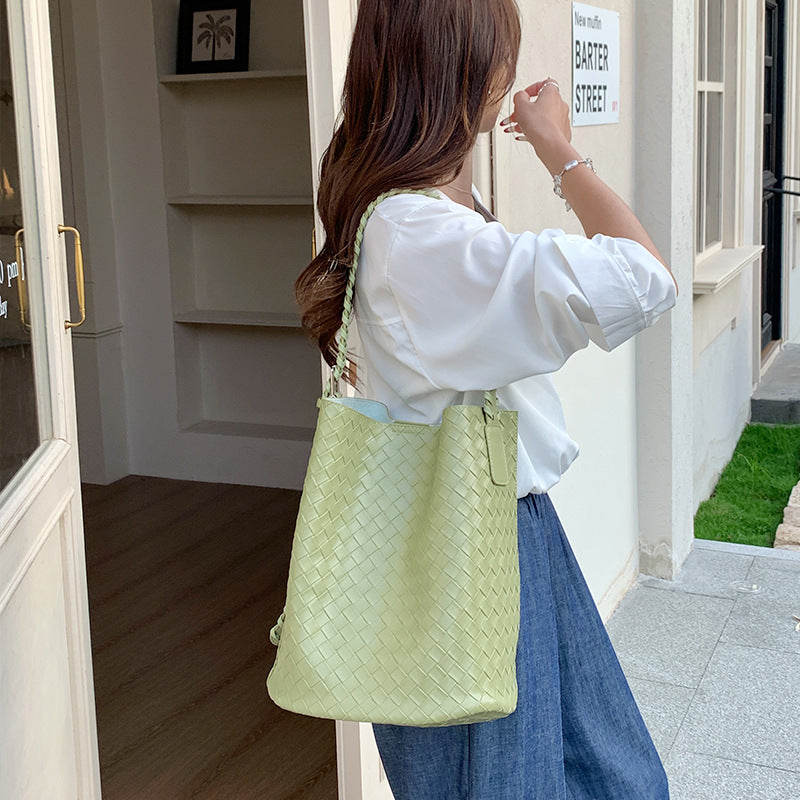 Women's Solid Color Woven One Leisure Commute Korean Style Shoulder Bags