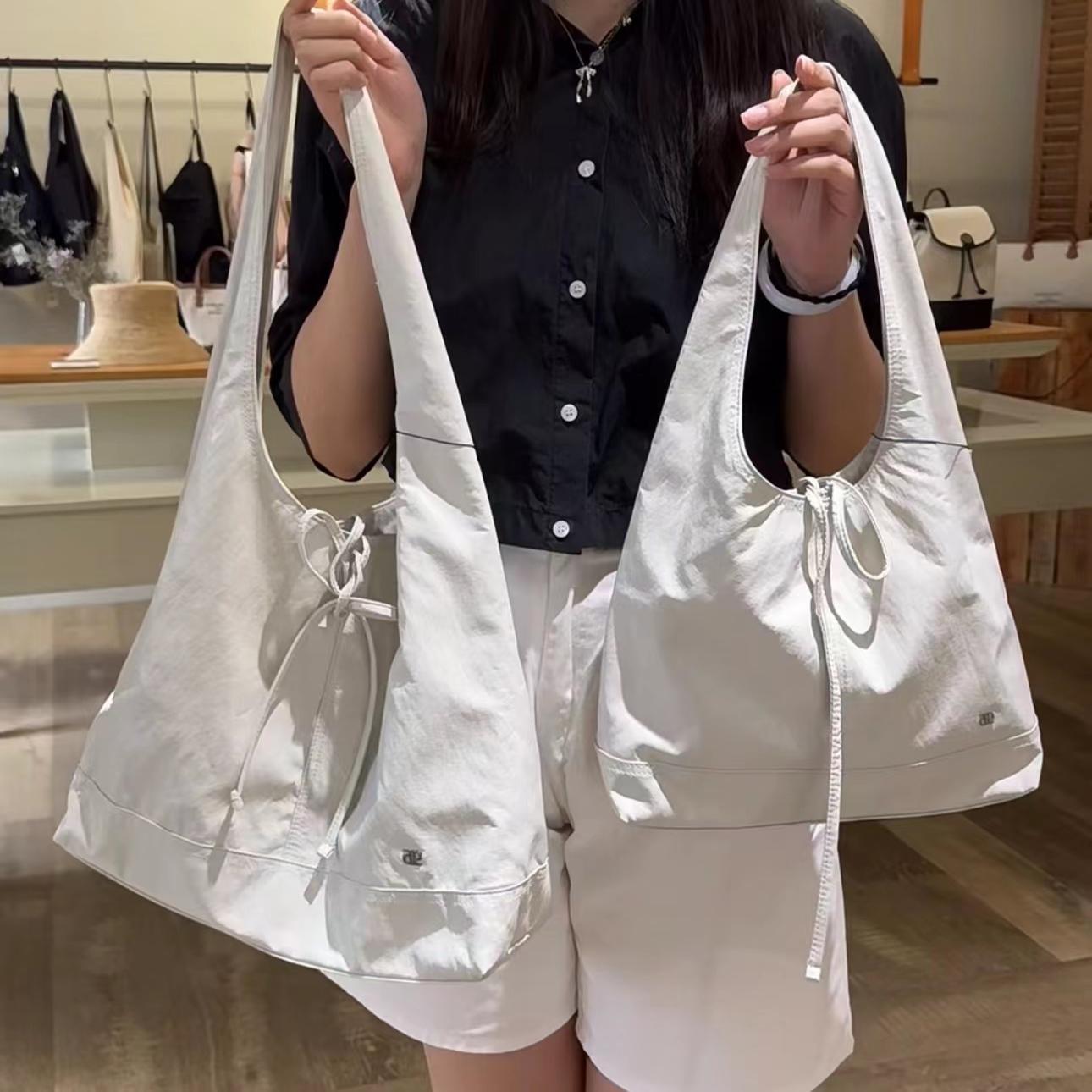 Women's Bow Bandage Versatile Large Capacity One Tote Bag