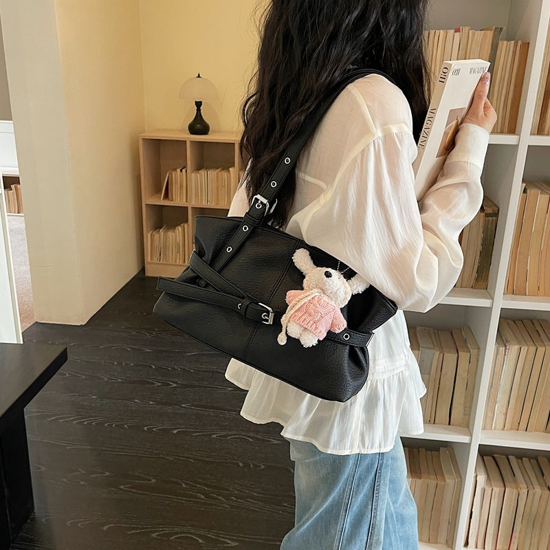 Women's Trendy Niche Commuting Motorcycle Fashion Pleated Underarm Bag