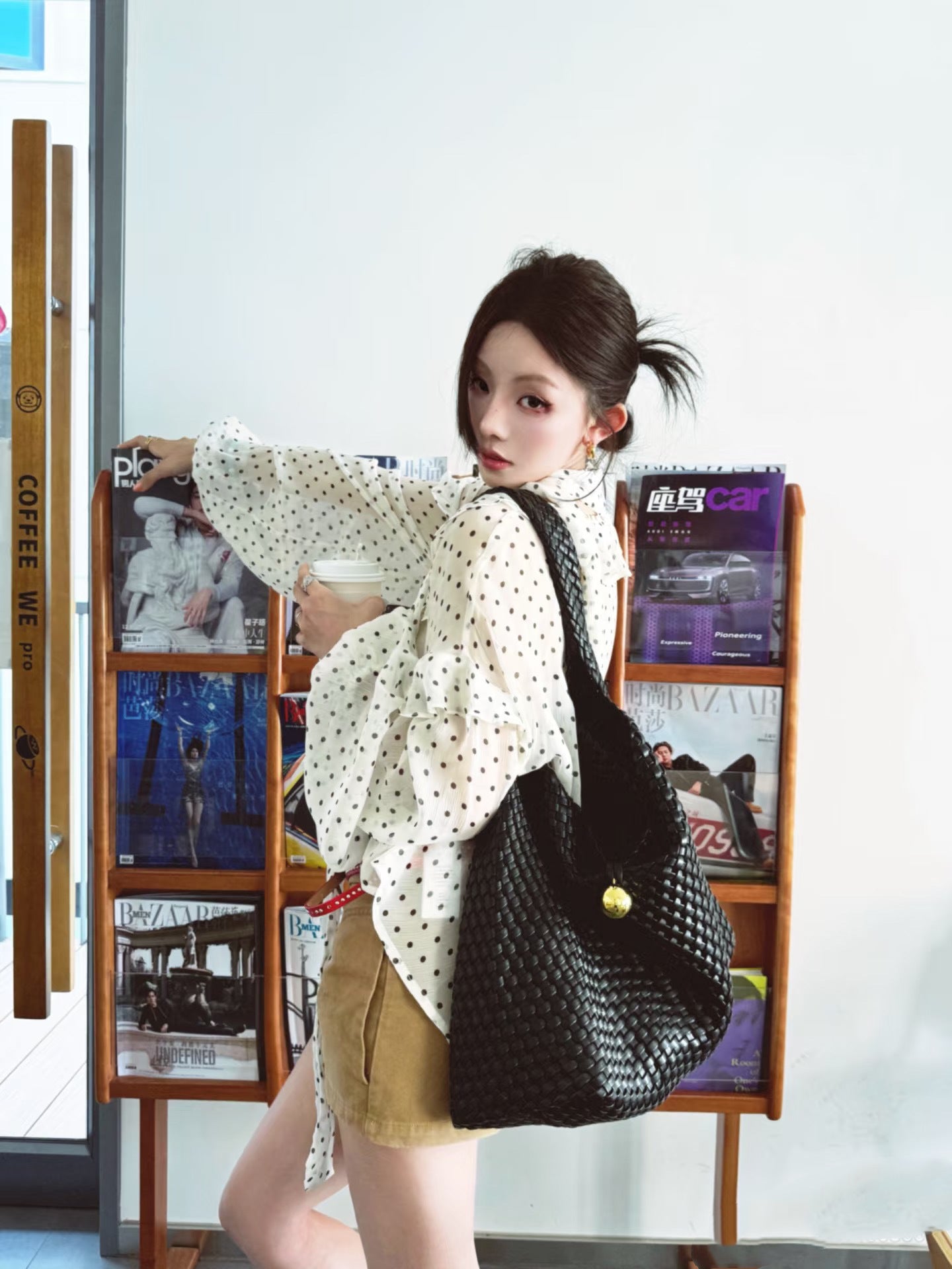Women's Handmade Woven High Sense Commute Genuine Leather Shoulder Bags