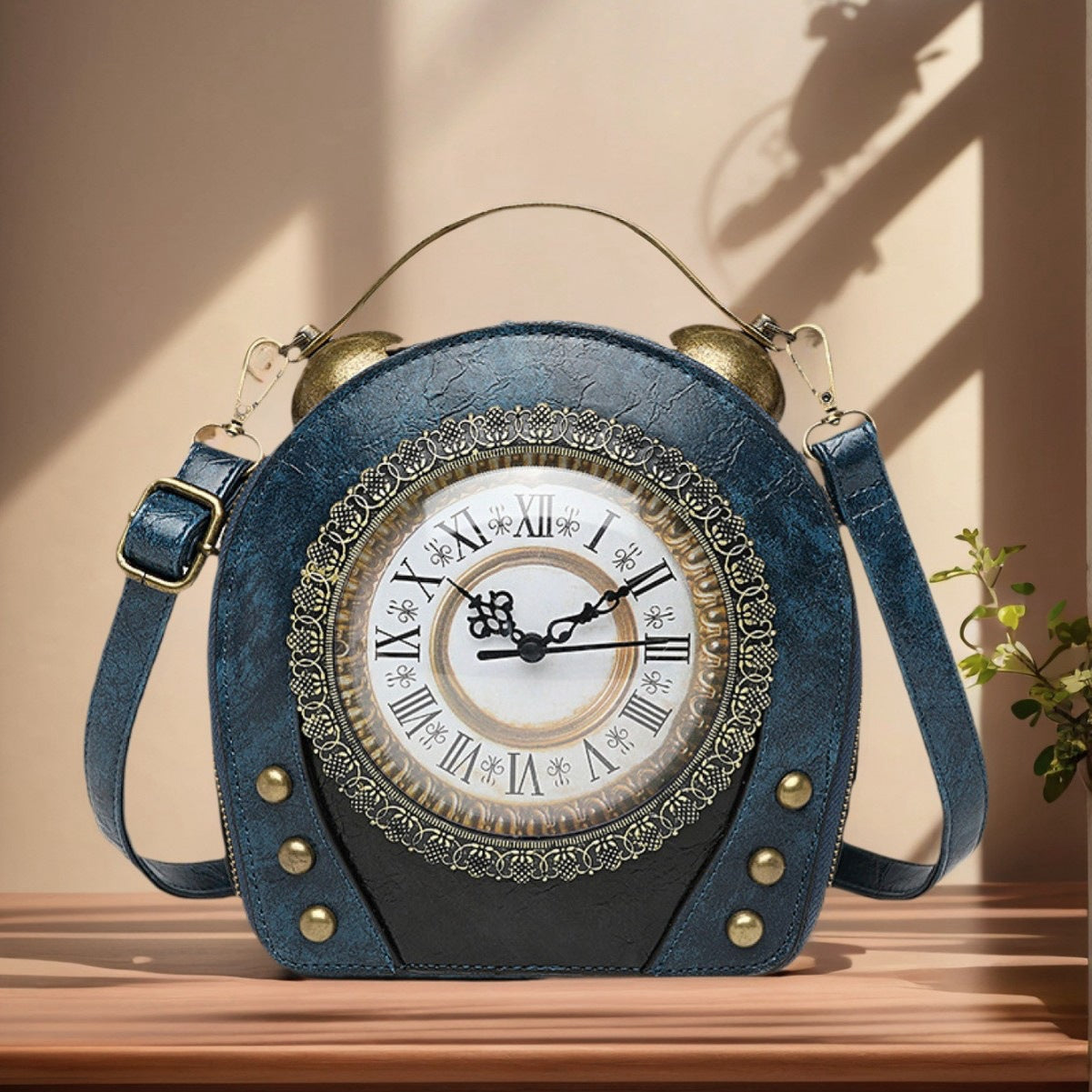 Women's Retro Portable Packaging Battery Walking Clock Women's Handbag