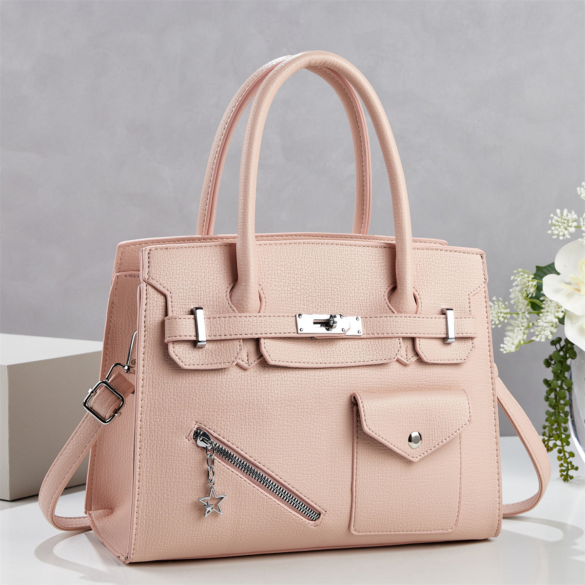 Women's Large Capacity Portable High-grade Niche Bags