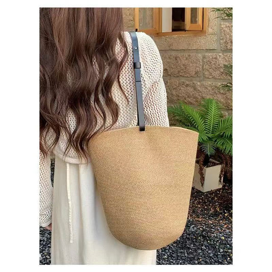 Summer Woven Niche Large Capacity Portable Vacation Beach Bucket Bag