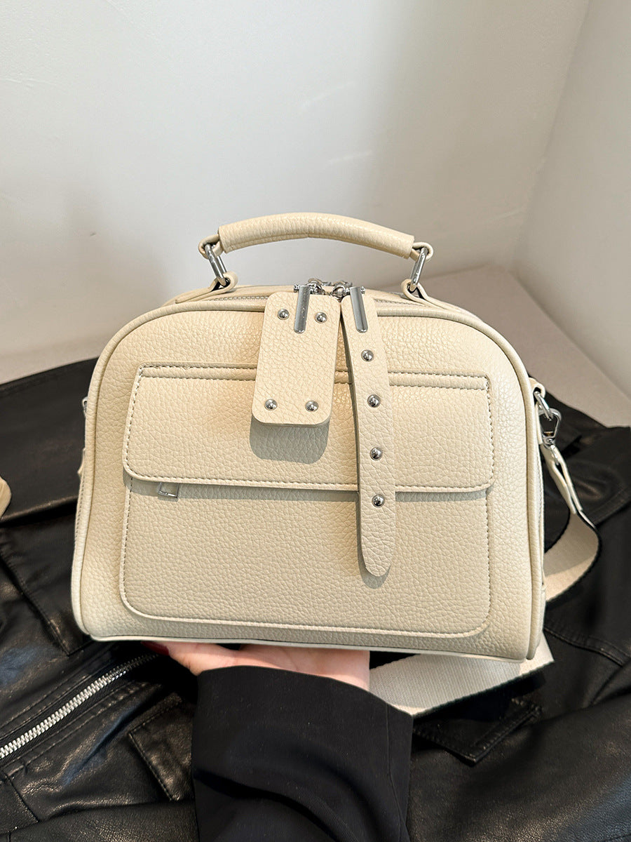 Charming Trendy Fashionable Russian Straight Hair Underarm Bag