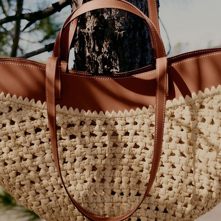 Women's Retro Artistic Fashion Large Capacity Straw Woven Tote Bags