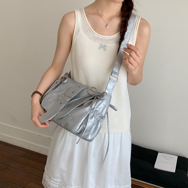 Women's Western Style Fashionable High-grade Niche Commuter Underarm Bag