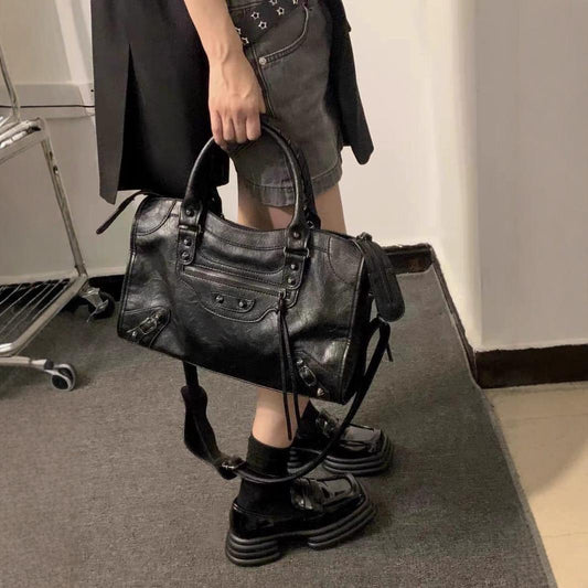 Design French Fashion Rivet Motorcycle Hot Advanced Large Bags