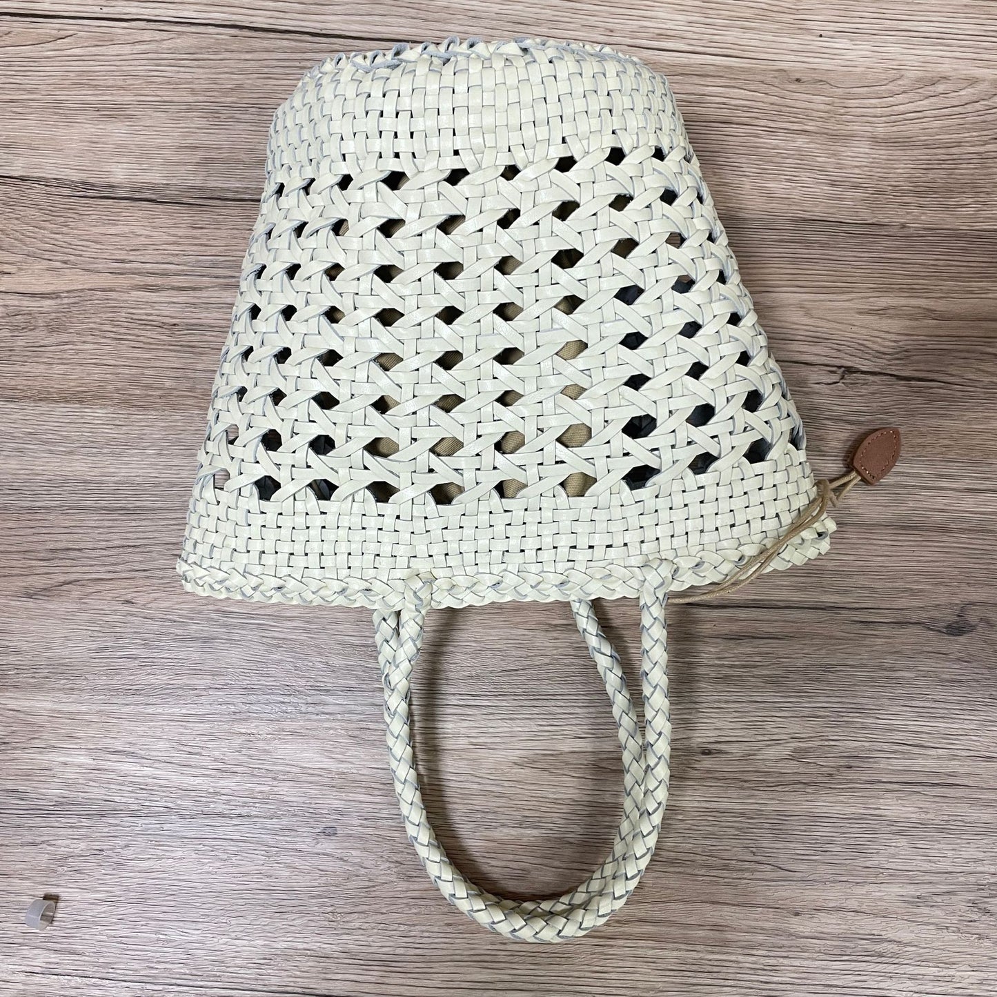 French Woven Vegetable Basket Cowhide Hollow Women's Handbag