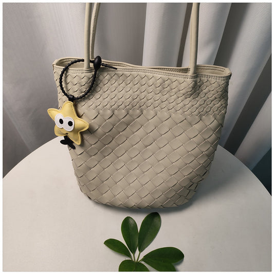 Niche High-grade Leisure Commute Woven Large Capacity Bucket Bag