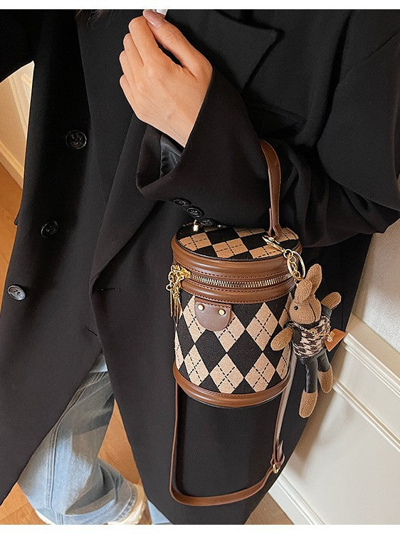 Women's Niche Portable Round Fashion Plaid Contrast Color Super Shoulder Bags
