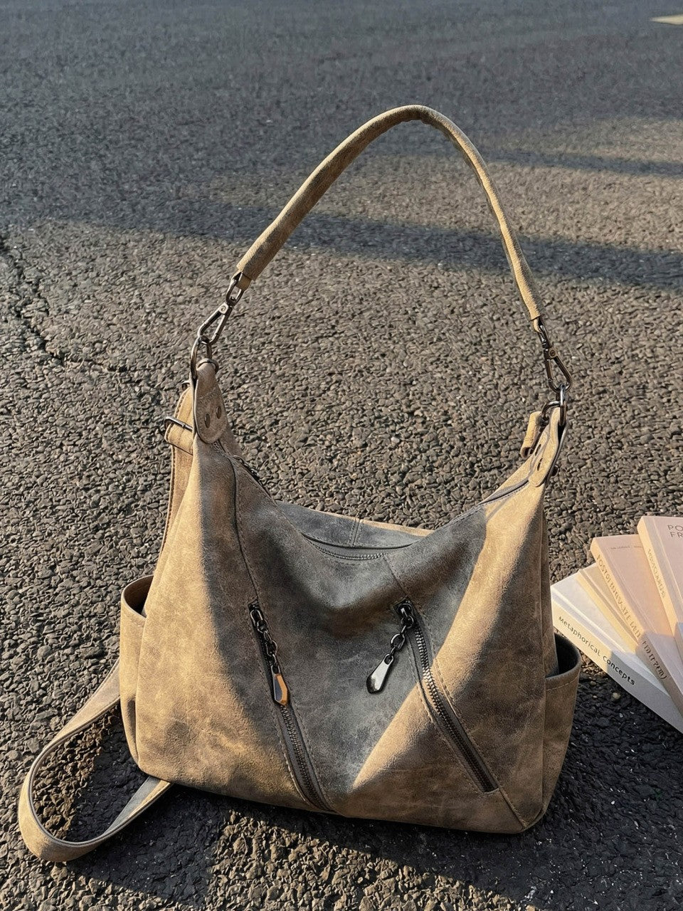 Beautiful Casual Women's Retro High-grade Commuting Women's Shoulder Bag