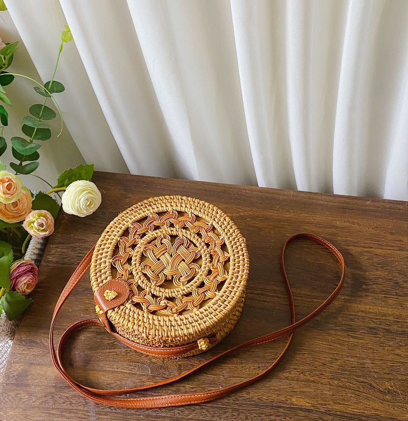 Women's Vietnam Rattan Woven Round Storage Straw Seaside Women's Shoulder Bag