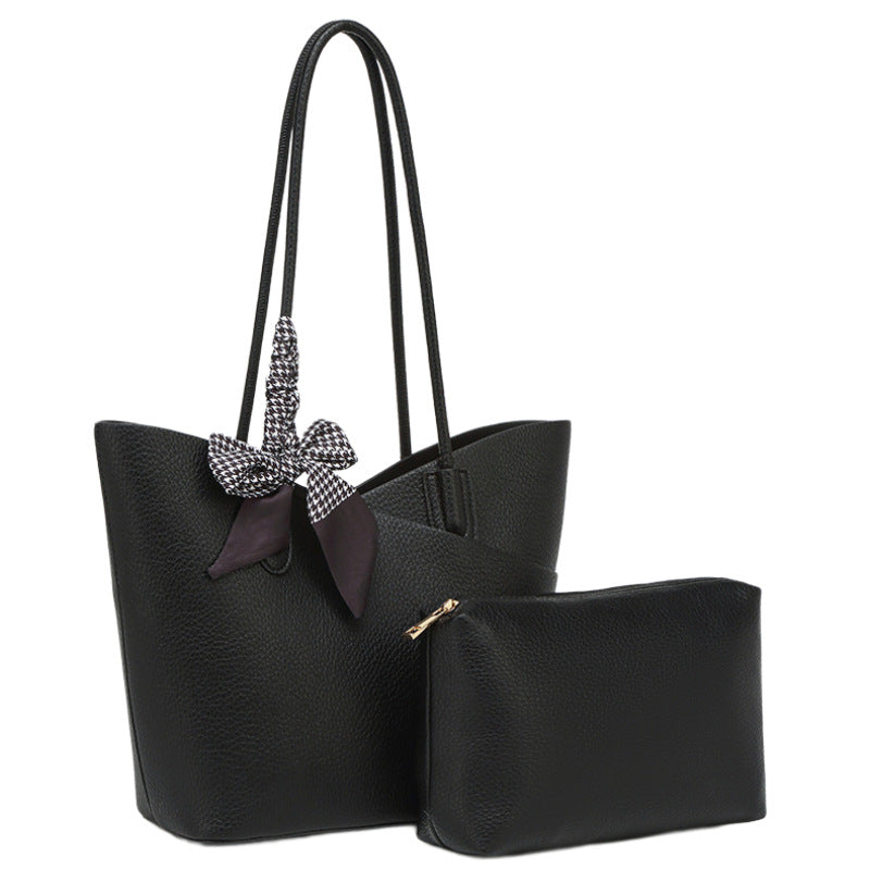 Women's Vegetable Basket Underarm Fashion Large Capacity Commuter Son Tote Bag