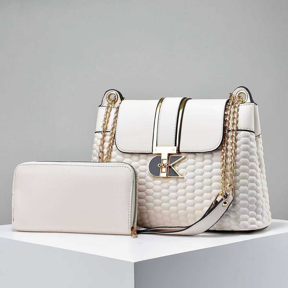 Women's Color Pleated Simple Large Capacity Portable Women's Handbag