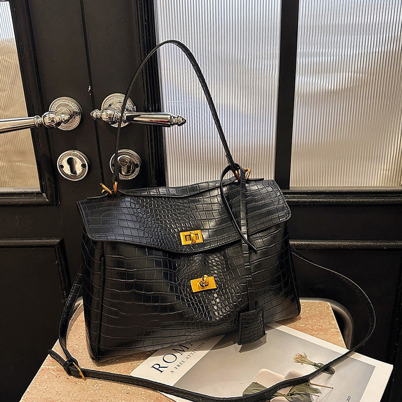 Women's Portable Niche Idle Style Suede Large Lock
