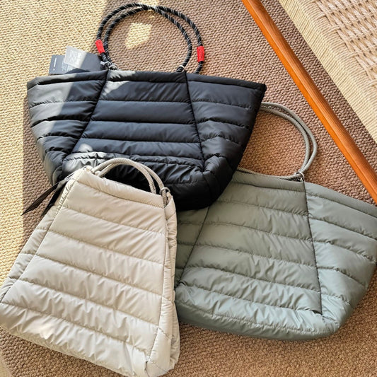 Foldable Large Capacity Lightweight Commuter Fashion Down Women's Messenger Bag