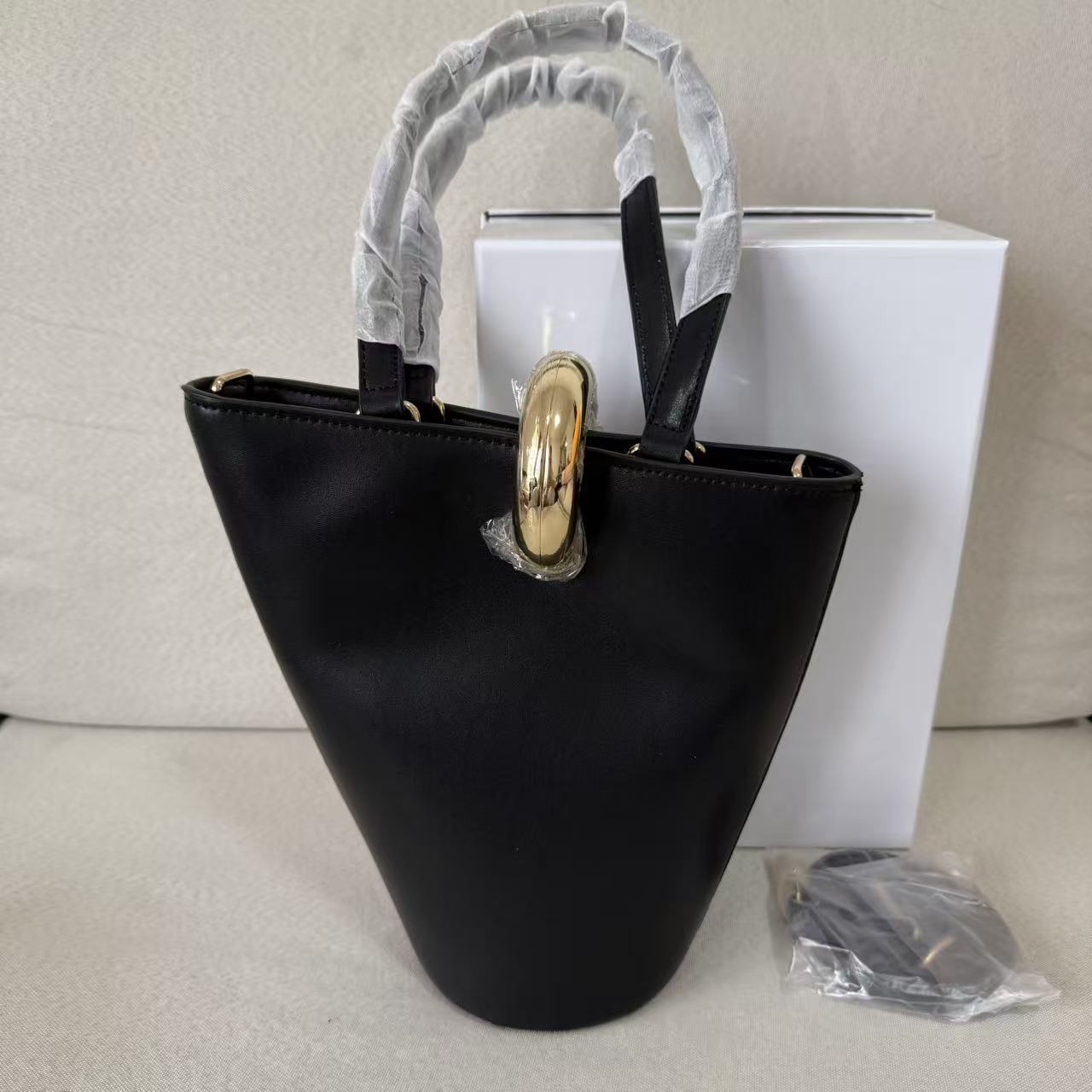 Cool Attractive Women's Correct Letter Fashion Women's Messenger Bag