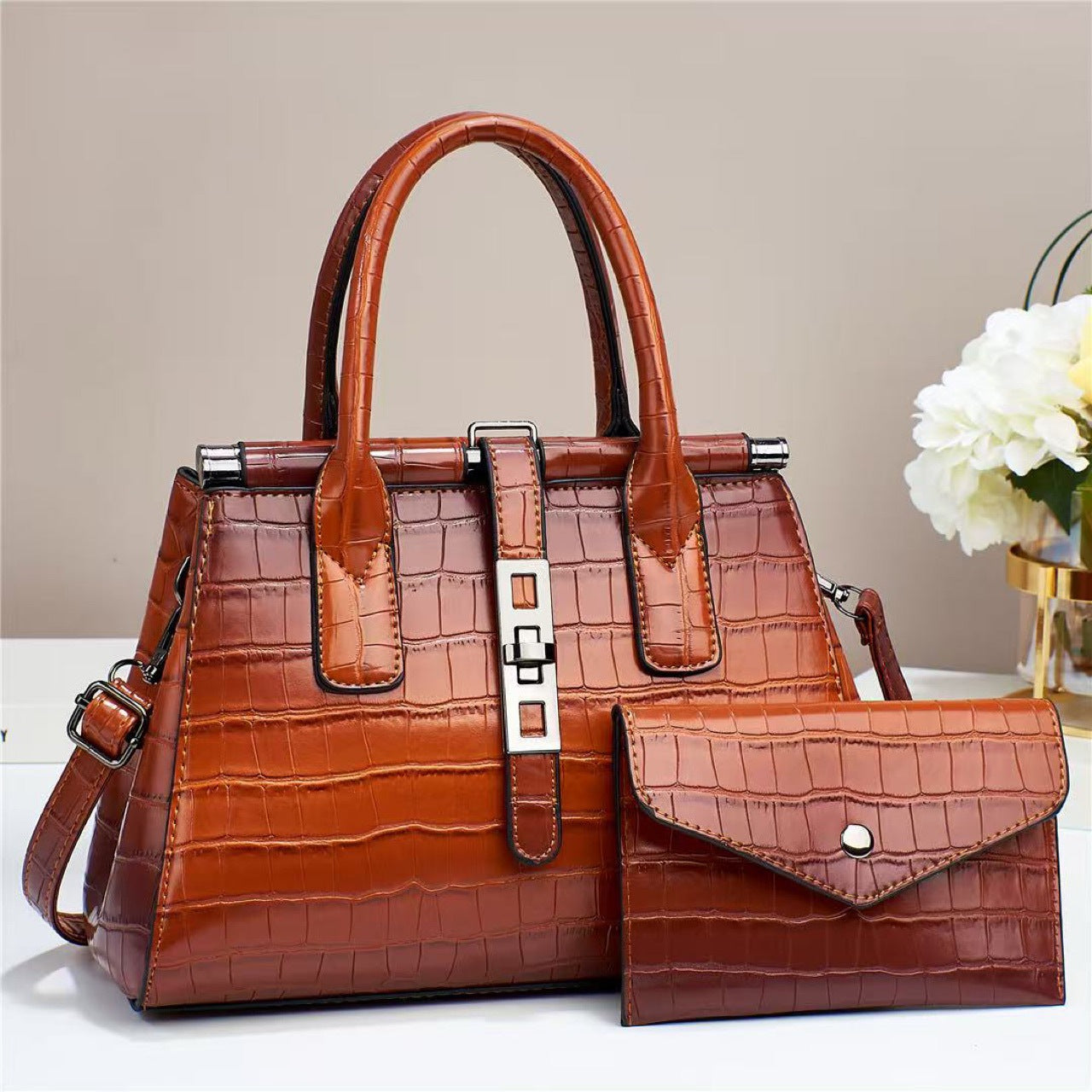 Women's Fashion High-grade Crocodile Pattern Portable Mother Women's Handbag