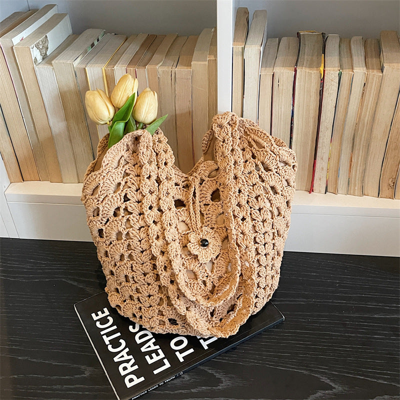Women's Hollow Straw Large Capacity Summer Single Seaside Vacation Style Women's Shoulder Bag
