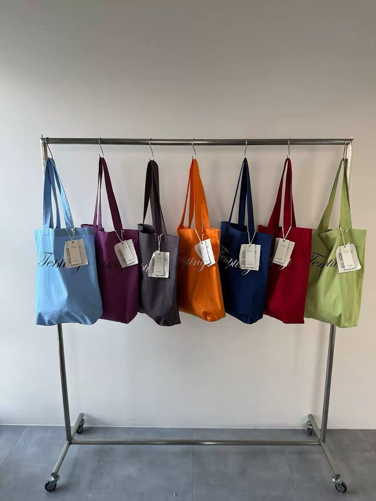 Sheng Dopamine Letter Printed Canvas One Women's Shoulder Bag