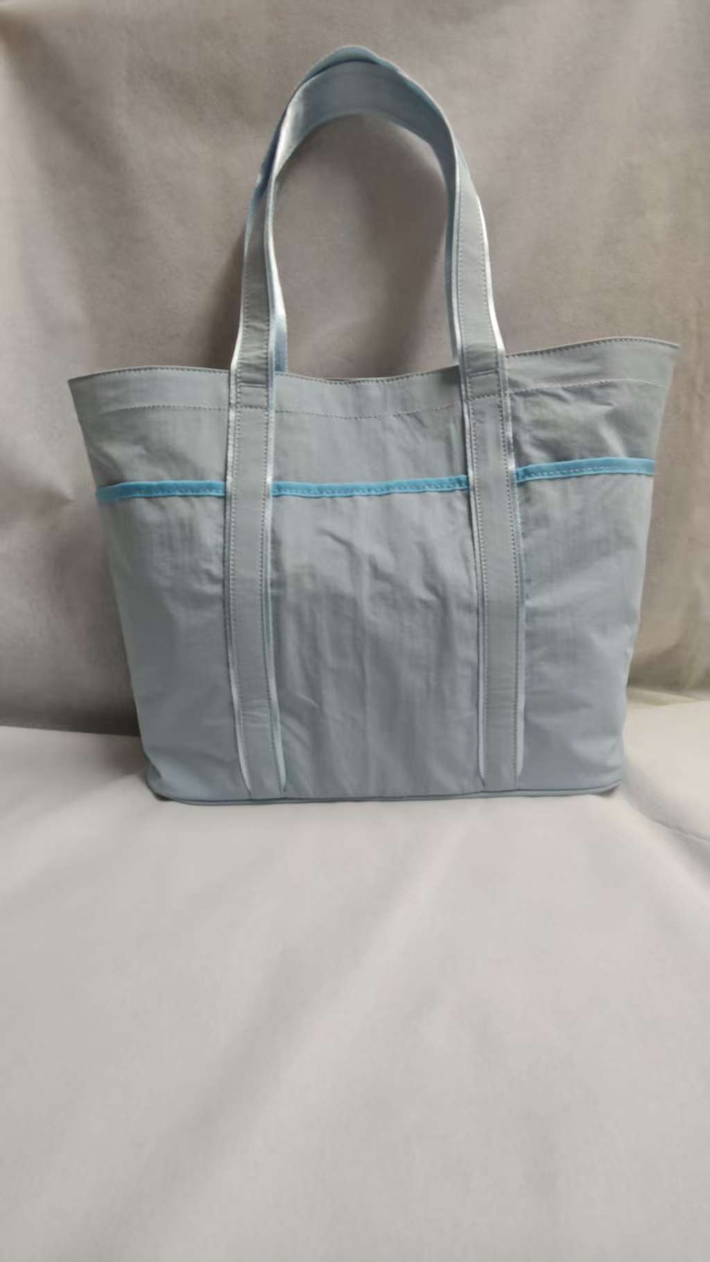 Women's Large Simple Lightweight Yoga Commuter Fitness Tote Bag