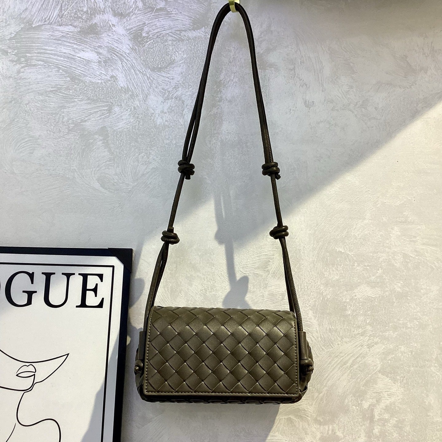 High Quality Knotted Hand-woven Genuine Leather Small Square Bags