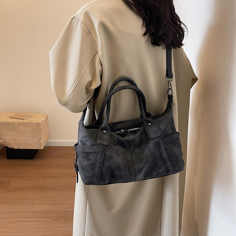 Retro Frosted Textured Large Capacity Commute Business Handbags