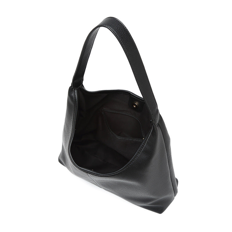 Women's Sense Large Capacity Underarm Autumn Tide Fashion Women's Shoulder Bag