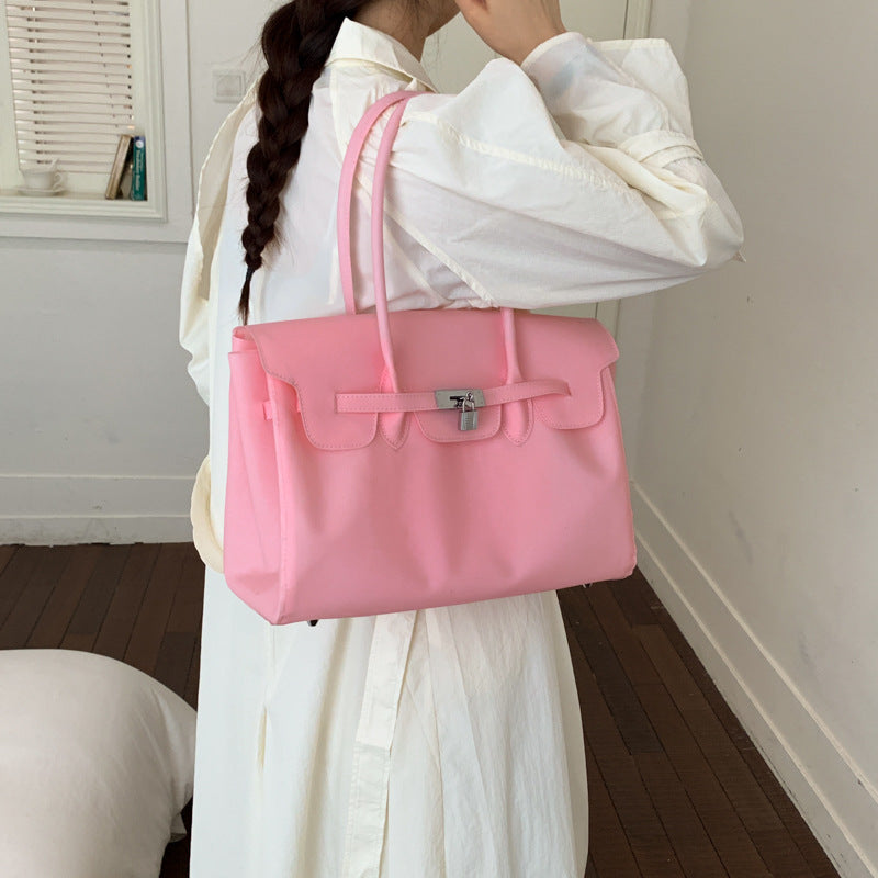 Women's Large Capacity Leather High-grade Western Style Personality Fashion Women's Shoulder Bag