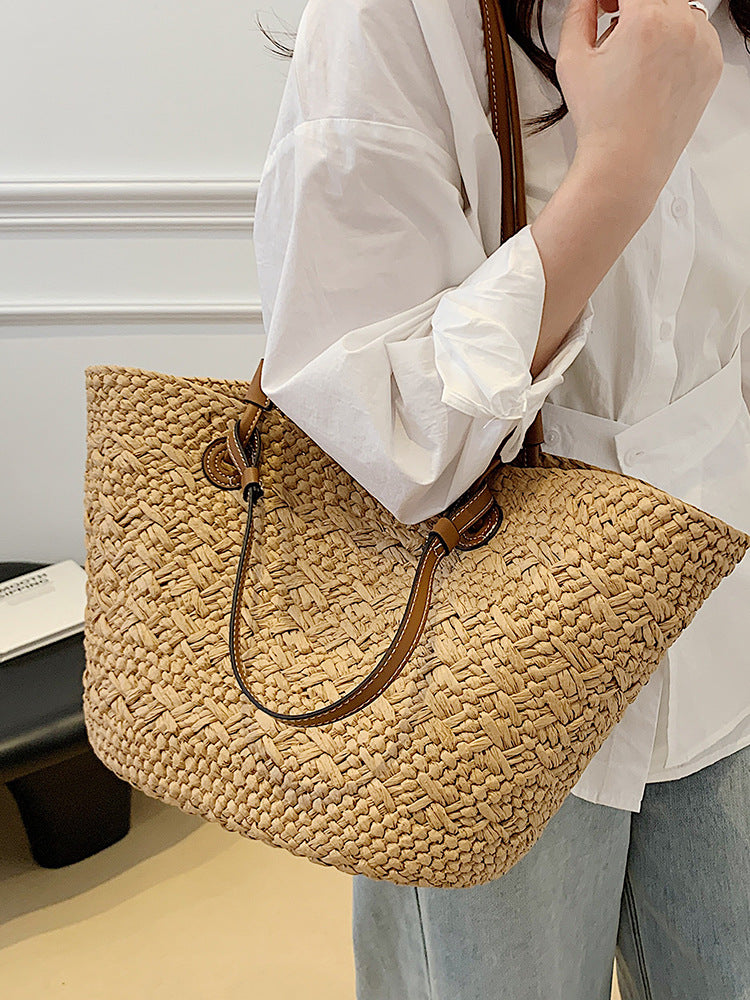 Women's Fashion Seaside Vacation Style Straw Vegetable Basket Minority Simple Large Women's Messenger Bag