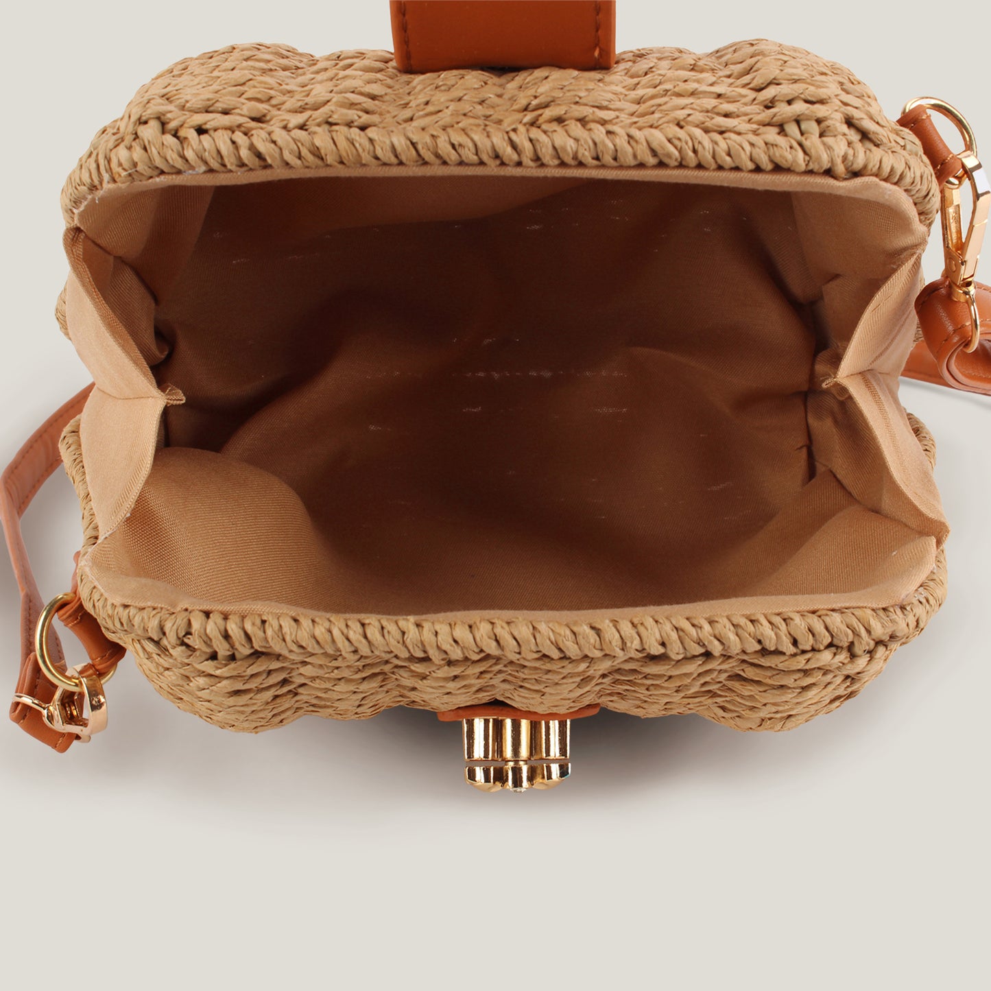 Women's Hand-woven Seaside Vacation Daily Leisure Commute Women's Messenger Bag