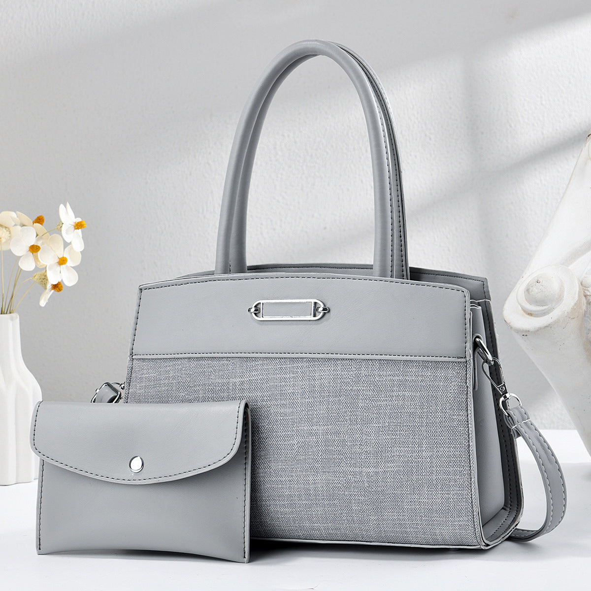 Easy Matching Large Capacity Spring Portable Women's Handbag