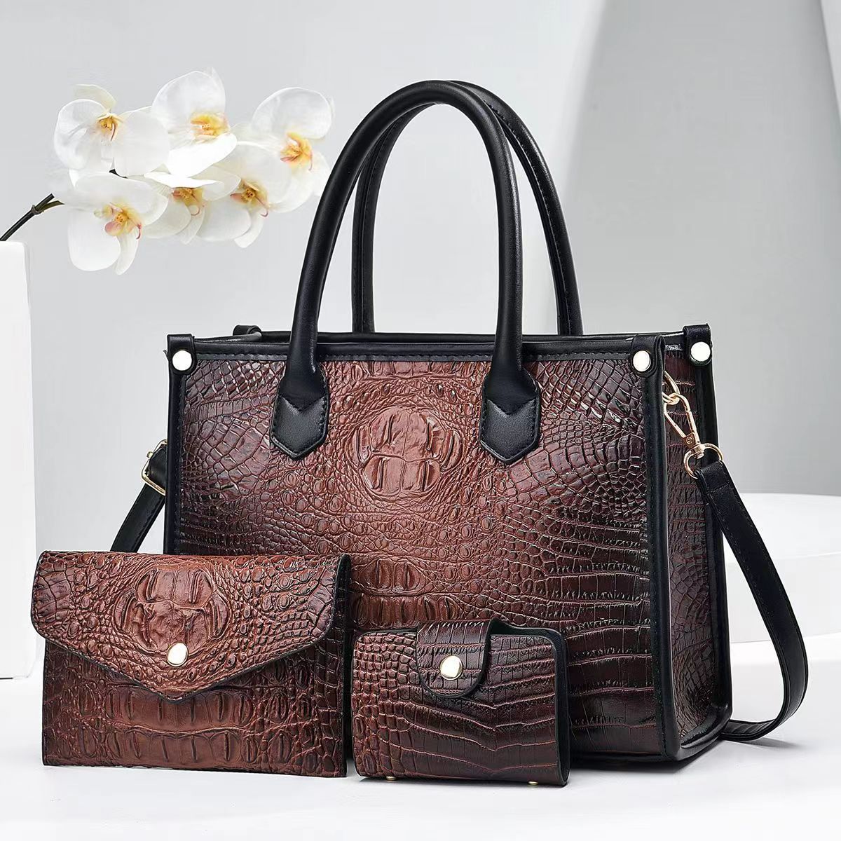 Women's Large Capacity Crocodile Pattern Portable Retro Bags