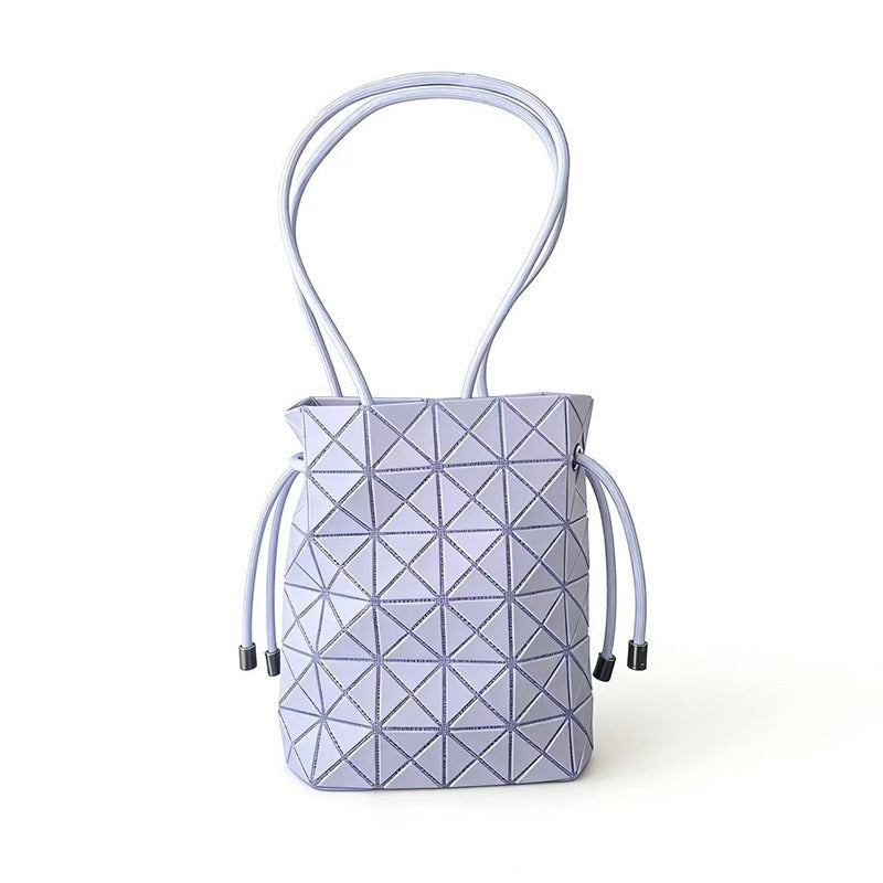 Geometric Rhombus With The Same Background Color Drawstring Women's Shoulder Bag