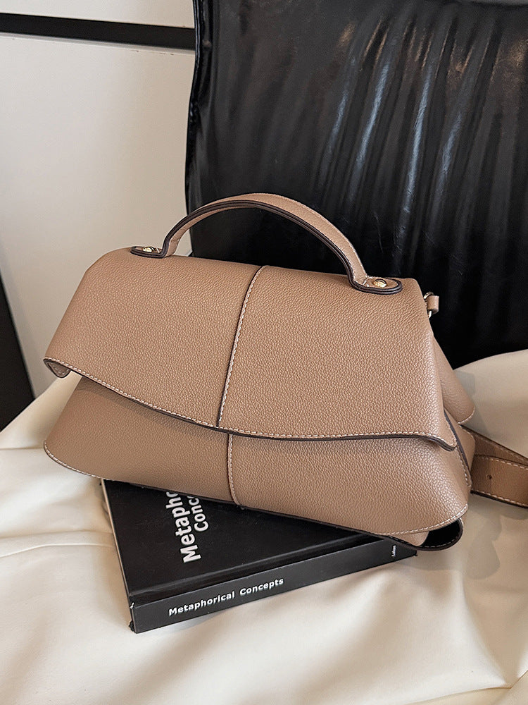 Women's Niche Smile Pleated Fashion Hand Large Bags