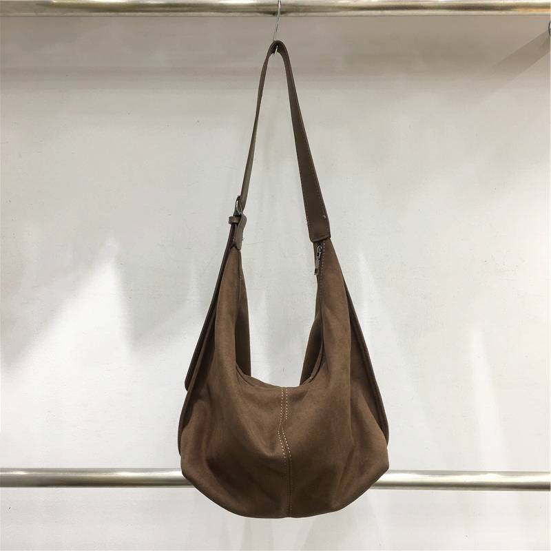 Cabinet Design Dumpling Suede Retro Commuter Women's Handbag