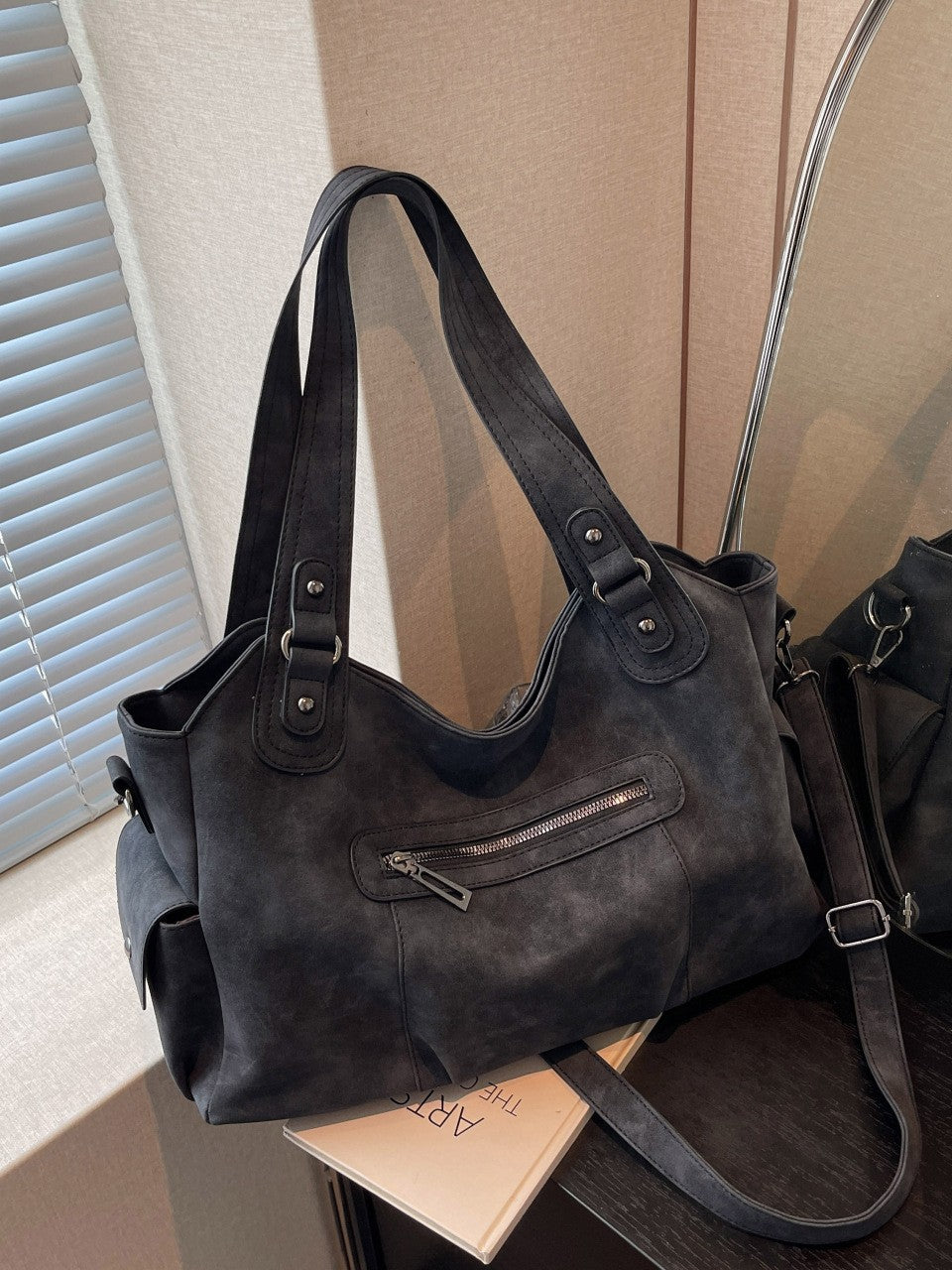 Women's Large Capacity High-grade Versatile Fashion Tote Bags