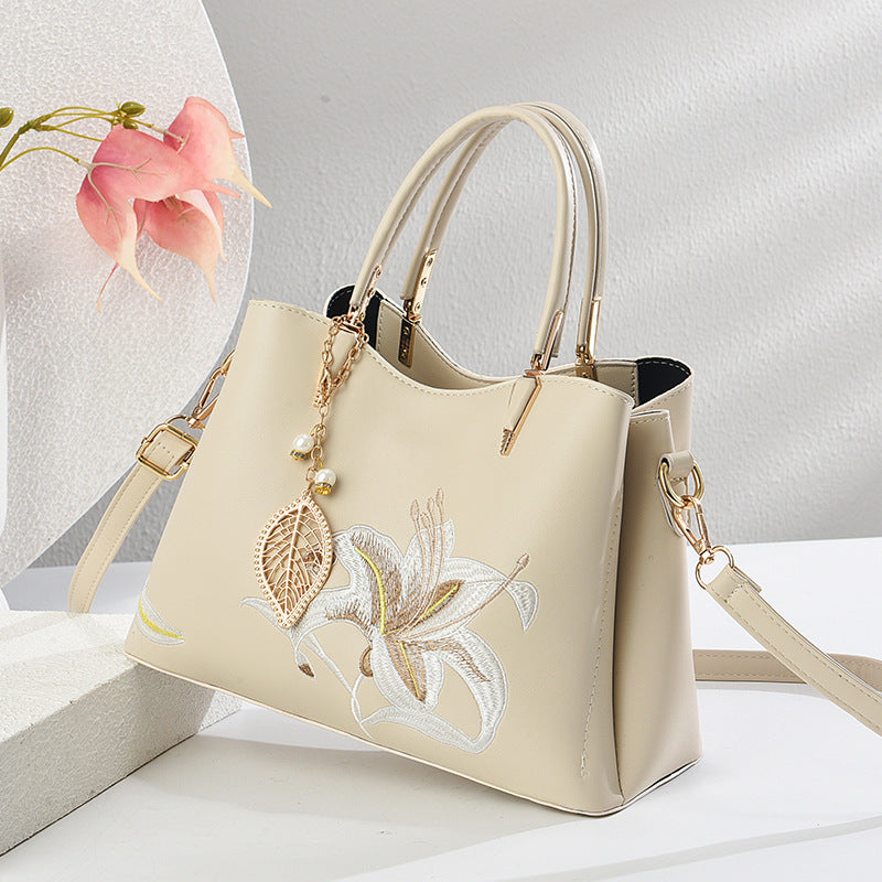 Women's Light Luxury Elegant Chinese Style Traditional Embroidered Handbags