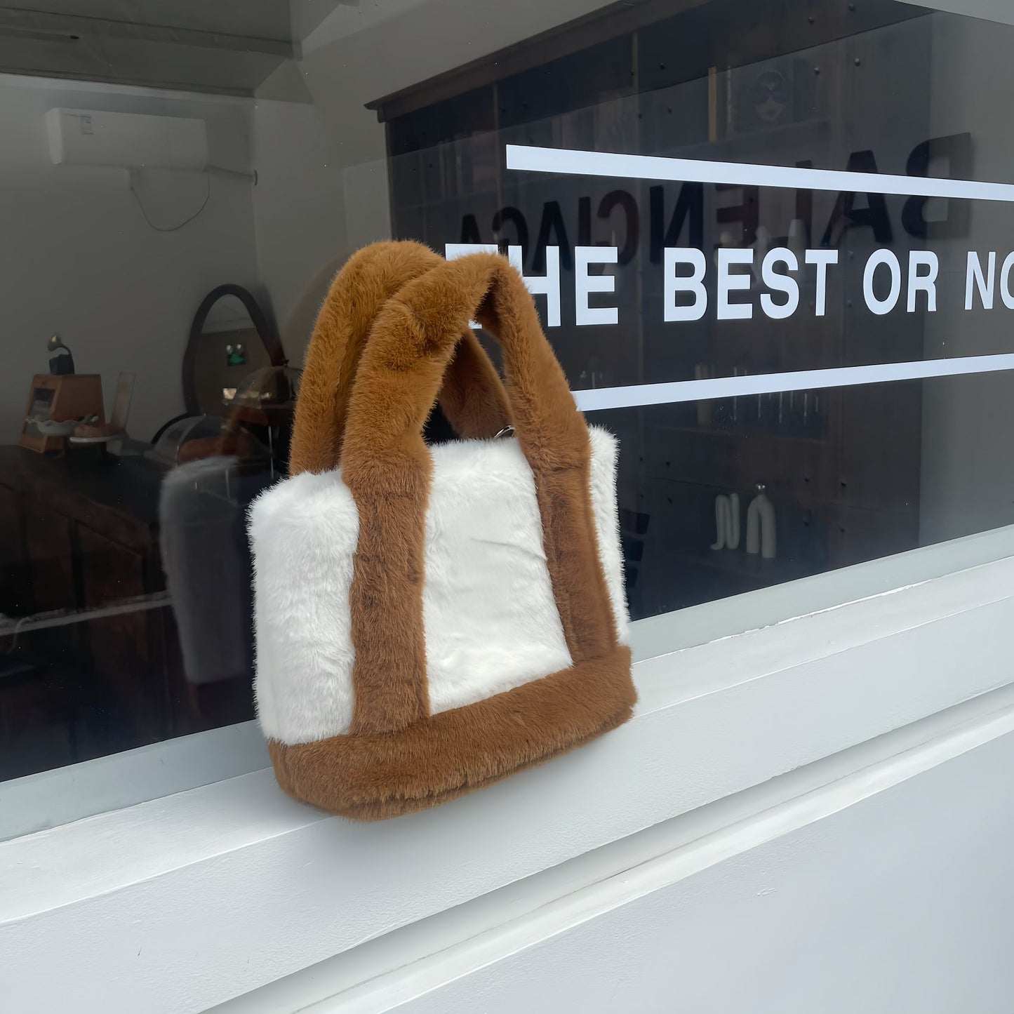 Furry Stitching Contrast Color Commuter Plush Women's Handbag