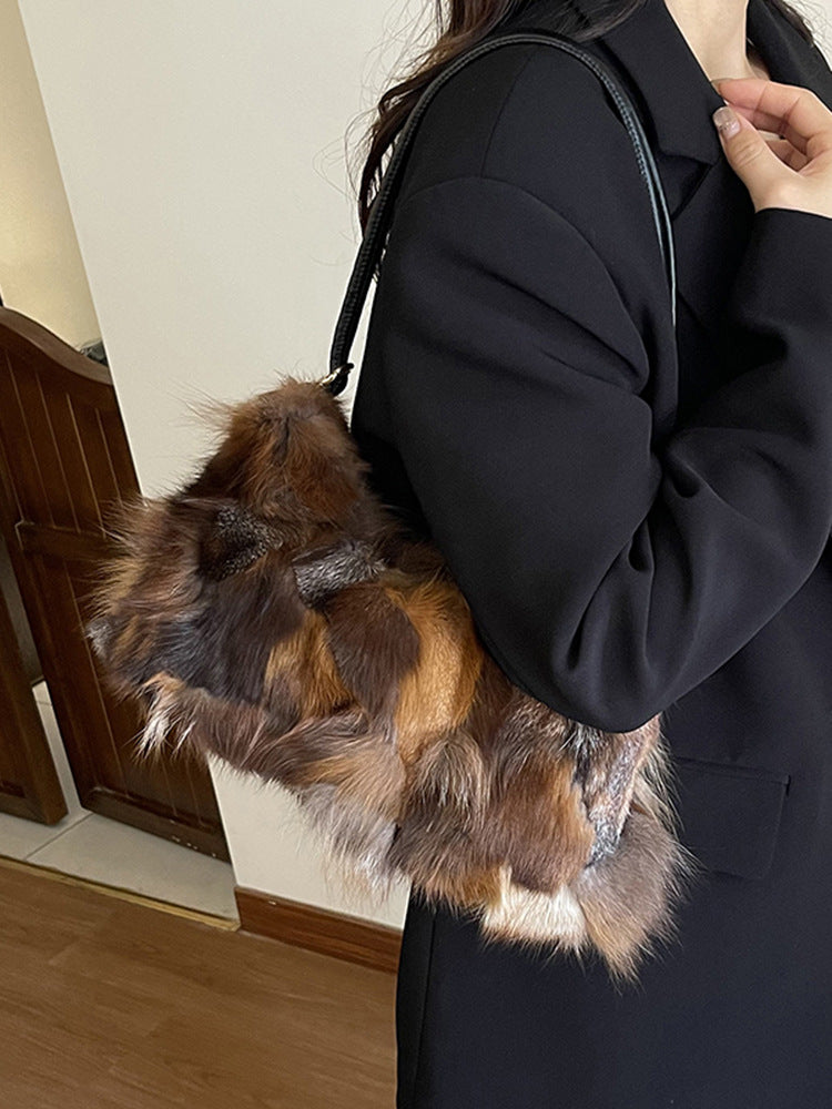 Women's Light Luxury Minority Plush Underarm Fashion Elegant Stitching Long Veet Women's Shoulder Bag